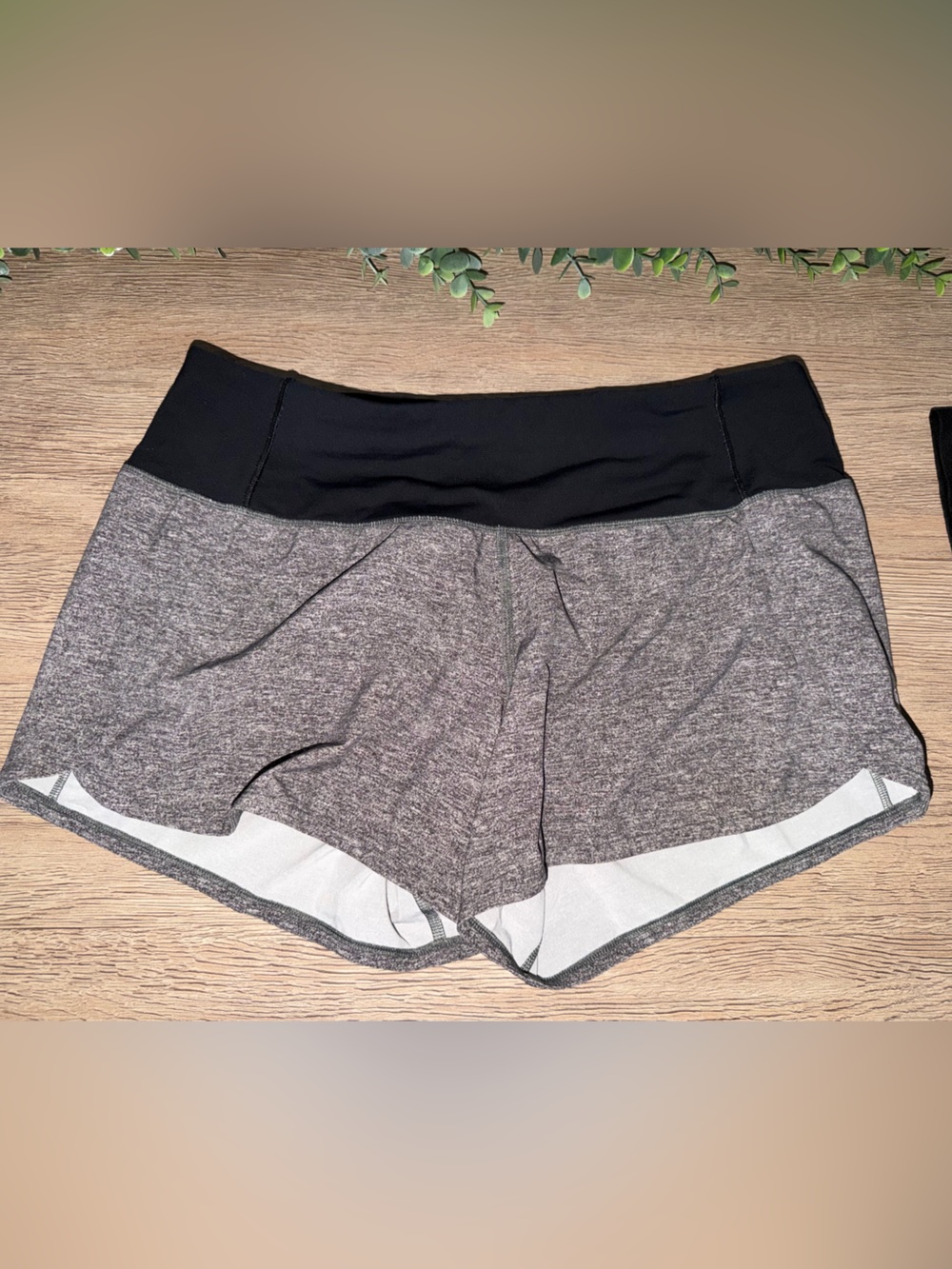 Lululemon Speed Up Shorts- Heather Gray
